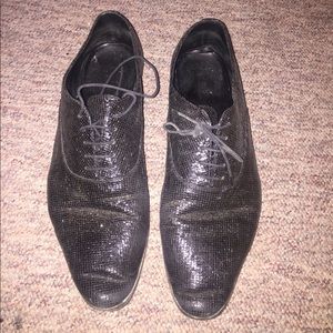 Saint Laurent Derby’s